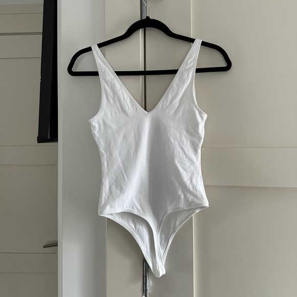 Aritzia Bodysuit - Picture 3 of 3